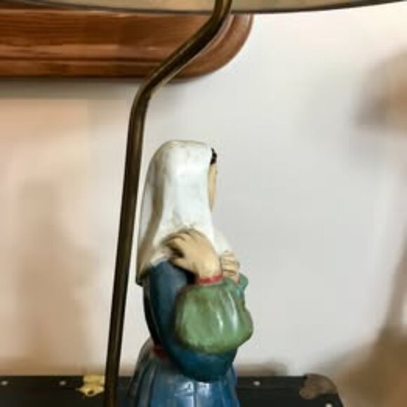 Vintage Antique Chalk Ware Woman Figure Brass Base Table Desk Lamp Works Used - Picture 5 of 8